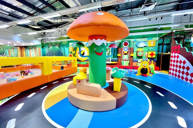 KinZo Land Amusement Park & Go-kart Admission Ticket - Making the most of the go-kart ride