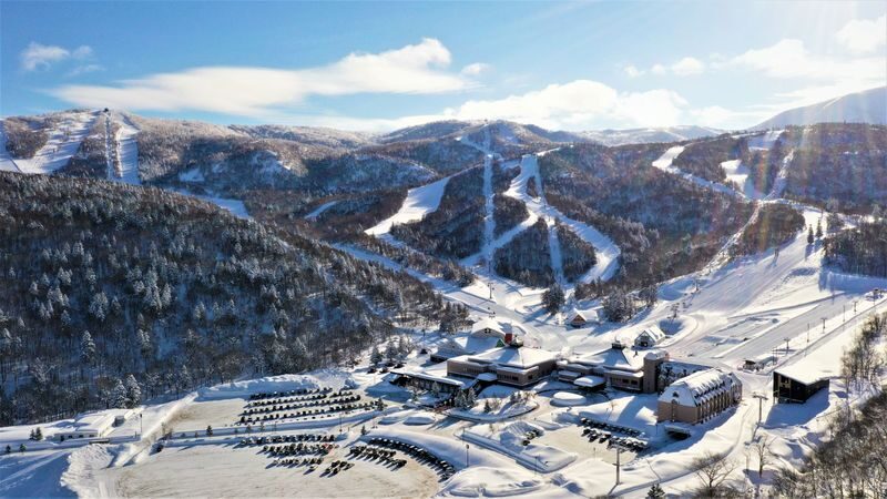 KIRORO Ski & Snow Experience & Otaru Sightseeing Bus Tour | Hokkaido - The Bus Day: Early Start, Long Return