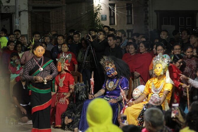 Kirtipur & Swayambhu Trip from Kathmandu: Local Eats and Drinks - Discover the Charm of Kathmandu with the Kirtipur & Swayambhu Trip