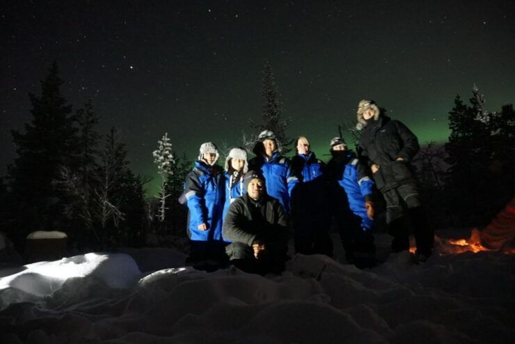 Kiruna: Aurora Midnight Session With BBQ and Snowshoe Hike - Pickup Information