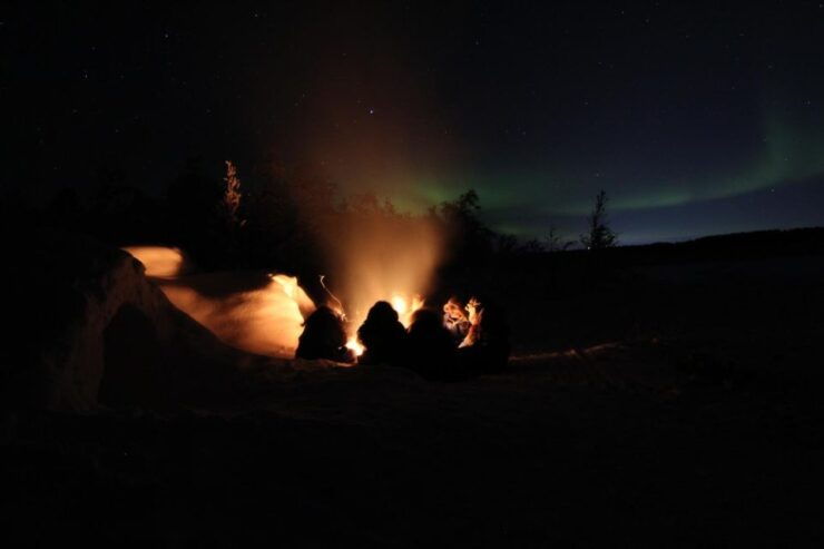 Kiruna: Build Your Own Igloo Overnight Tour - Tour Details