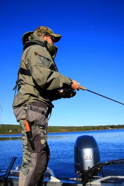 Kiruna: Lapland Fishing Tour with Guide and Gear - Who Should Consider This Tour?