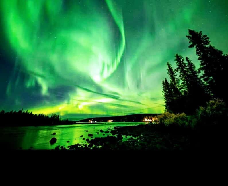 Kiruna: Overnight Snowmobile Tour with Dinner and Sauna - A Deep Dive into the Experience  