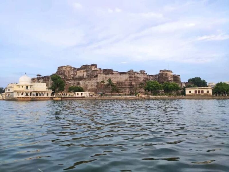 Kishangarh: City Palace, Phool Mahal, & Marble Tour - Good To Know