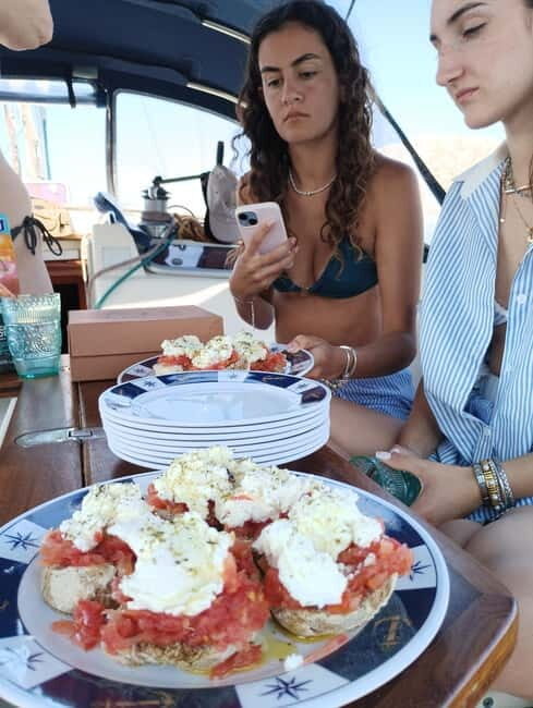 Kissamos: Explore Balos and Gramvoussa, supporting a cause - FAQ