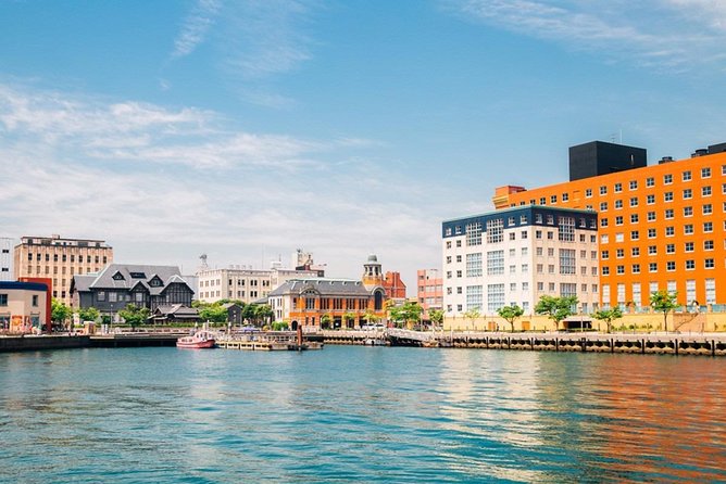 Kitakyushu Full-Day Private Trip With Government-Licensed Guide - Tour Duration and Maximum Passengers