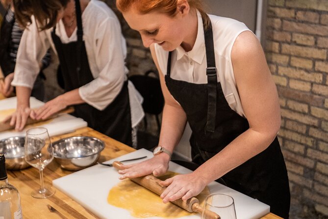 Kitchen of Mamma: Basic Pasta Cooking Class in Rome - Good To Know