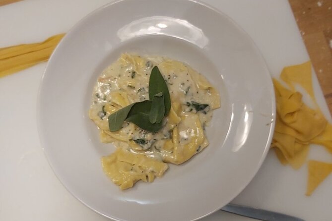 Kitchen of Mamma Pasta Cooking Class in Rome - Learn to Make Pasta From Scratch