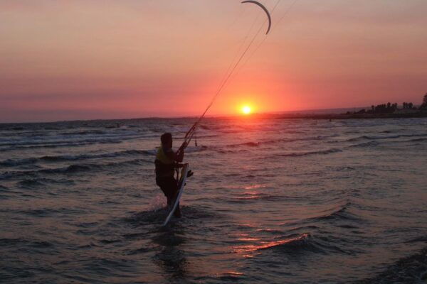 Kitesurfing Course Near Syracuse With IKO Instructor - Experience Location and Activities