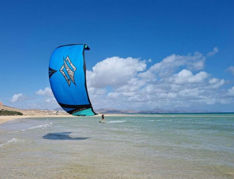 Kitesurfing on Fuerteventura: Top Equipment in Costa Calma - Rental Flexibility and Options