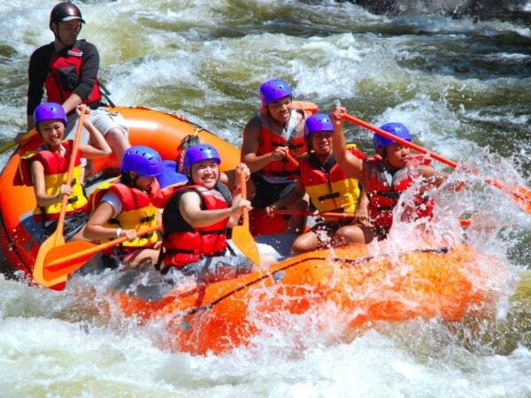 Kitulgala: Whitewater Rafting on Kelani River With Lunch - Common Questions