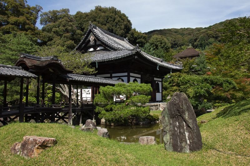 Kiyomizudera, Yasaka Shrine Discovery Walking Tour - Yasaka Shrine and Shinto customs