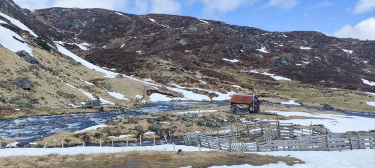 Kjeragbolten - Pricing and Reservation