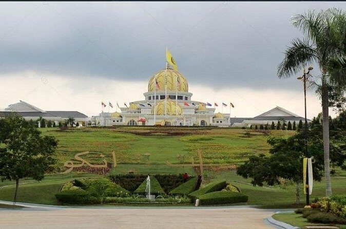 KL City Highlights in half a day - Dataran Merdeka: The Birthplace of Independence