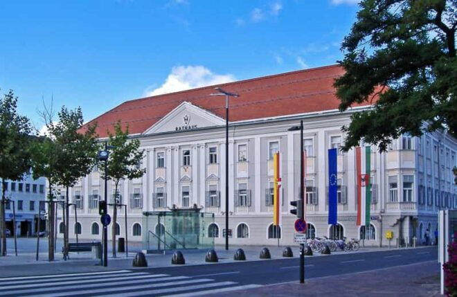 Klagenfurt Private Walking Tour - City Features