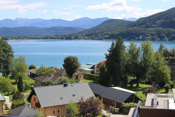 Klagenfurt Walking Tour With Professional Guide - Intimate Experience