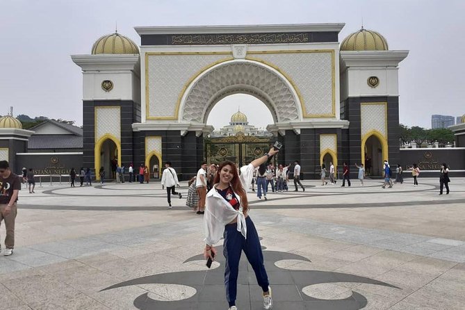 KLCC Lake of Symphony and The River Of Life Tour - Frequently Asked Questions