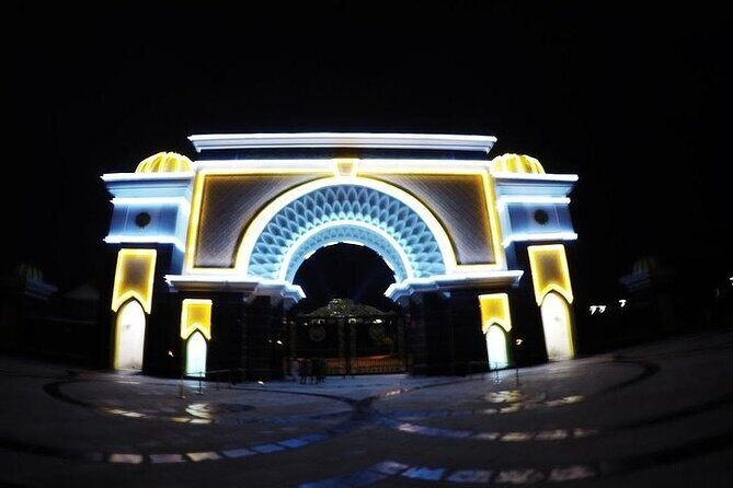 KLCC Lake Symphony & The River of Life Tour from Kuala Lumpur - Practical Details and What to Expect