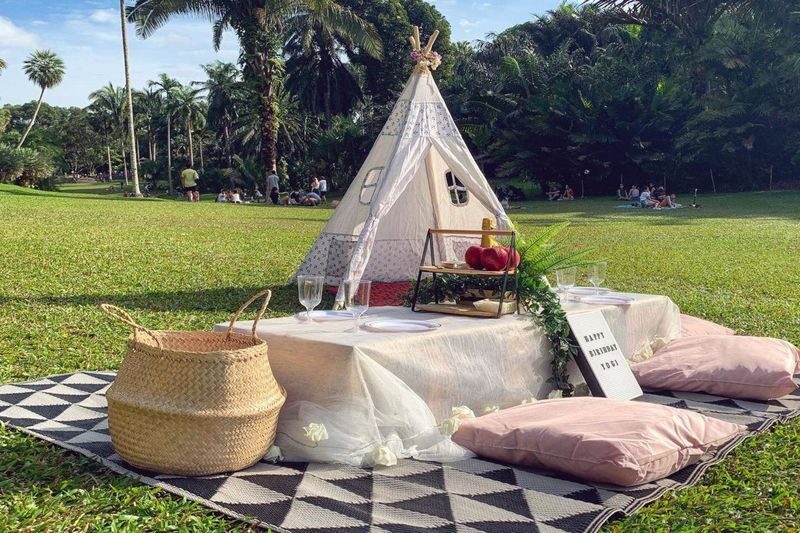Klook Exclusive: Glam Picnic by the City or Sea (For 8 Pax) - At a glance