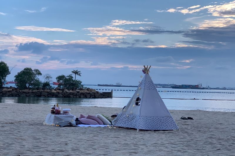 Klook Exclusive: Glam Picnic by the City or Sea (For 8 Pax) - Timing, collection and the real cost