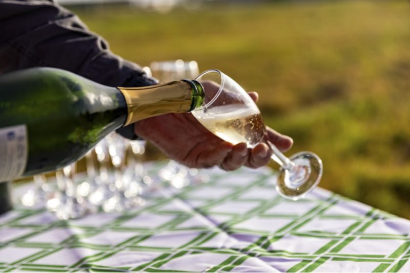 Klook Gold Coast Hot Air Balloon Experience with Sparkling Wine - Who should book this early morning flight
