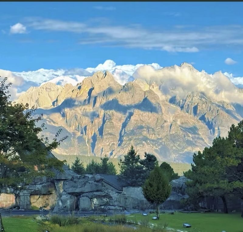 KLOOK Selection: Lijiang Jade Dragon Snow Mountain 1-Day Tour - Glacier Park is the high-altitude test