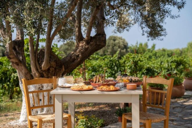 Knosos & Authentic Crete With Local Experiences From Elounda - Visit Award-Winning Winery