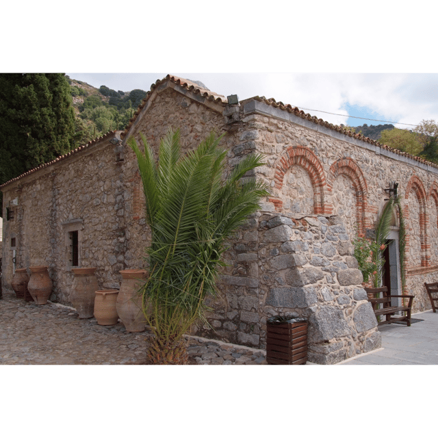 KNOSSOS & LASITHI: GUIDED TOUR IN KNOSSOS PALACE & ZEUS CAVE - Additional Information