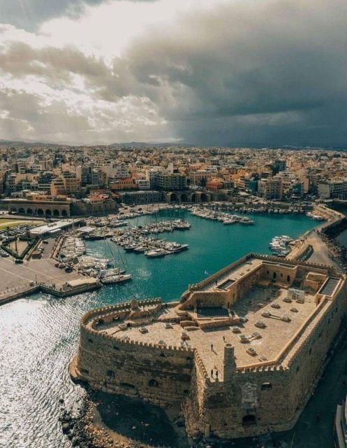 KNOSSOS PALACE AND HERAKLION TOWN ARCHAEOLOGICAL MUSEUM - Archaeological Museum Exhibits: Islands History