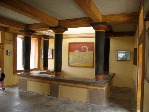 Knossos Palace & Heraklion Full-Day Tour From Chania Area - Common Questions