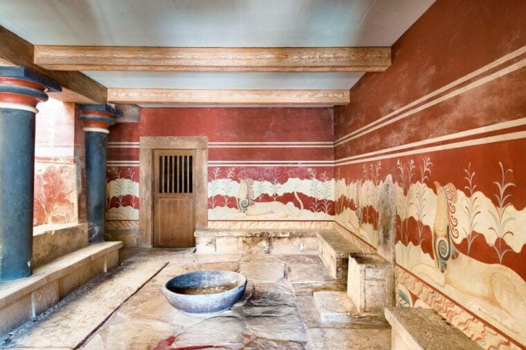 Knossos Palace & Heraklion Full-Day Tour from Rethymno Areas - Transportation and Group Size