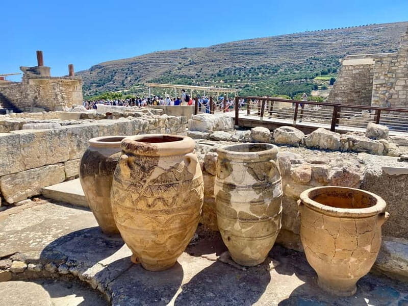 Knossos: Private Tour with a Licensed Guide & Entry Ticket - Practical Details for Visitors