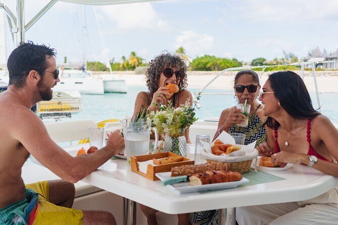 Knot at Work - Private Catamaran Tour in St Maarten - Full day - FAQ