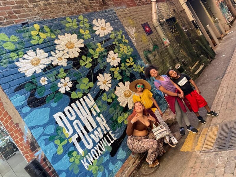 Knoxville: Hidden Gems Walking Tour with Ice Cream & Coffee - Good To Know