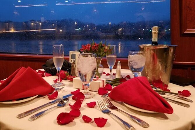 Knoxville River Cruise Aboard the Volunteer Princess - Good To Know