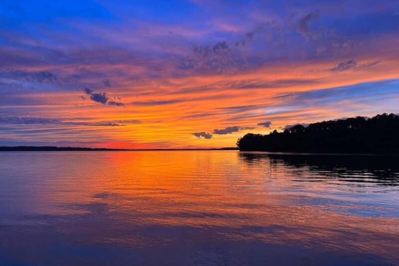 Knoxville: Sunset Sightseeing Cruise on Tennessee River - A Close Look at the Experience