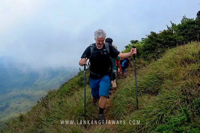 Knuckles Mountain Hiking - Stunning Scenic Views
