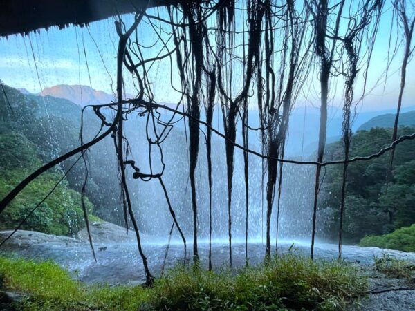 Knuckles Mountain Range Duwili Ella Tour - Sri Lanka - Best Time to Visit