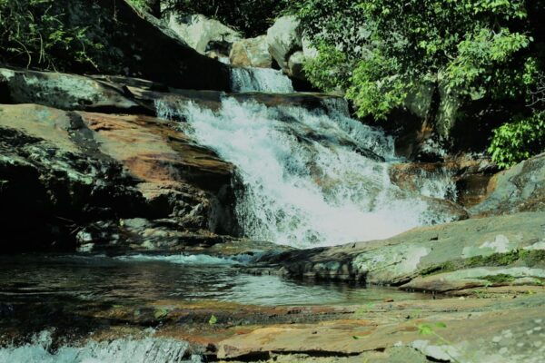 Knuckles Mountains : Infinity Pool and Doowili Ella Trail - Frequently Asked Questions