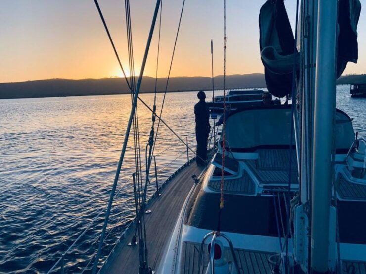 Knysna Sunset Sailing Cruise With Light Dinner and Wine - Activity Overview