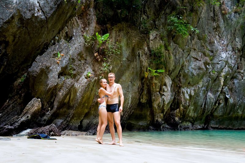 Ko Lanta 4 Islands Longtail Boat Tour with Emerald Cave - The longtail ride brings the islands close