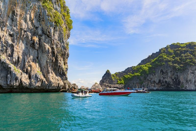 Ko Lanta 4 Islands Longtail Boat Tour with Emerald Cave - Practical details to settle before you book