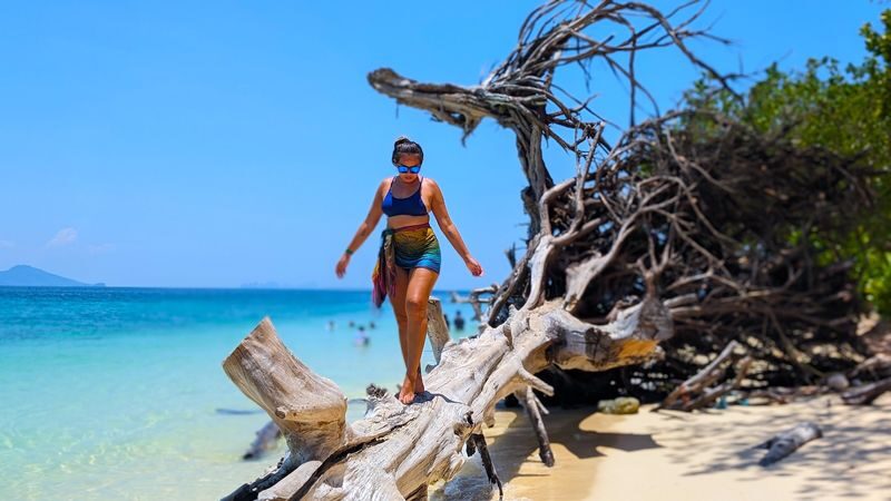 Ko Lanta 4 Islands Speedboat Tour with Emerald Cave - What this Ko Lanta island tour promises