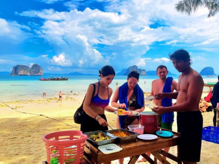 Ko Lanta: 4 Islands Tour by Private Longtail Boat - The Islands