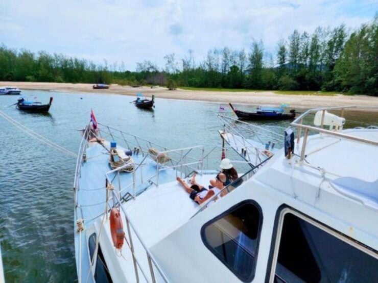 Ko Lanta : Ferry Transfer Direct to Aonang - Activity Information