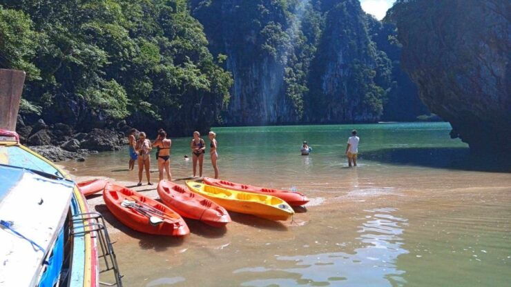 Ko Lanta: Half Day Kayaking Koh Phee Koh Talabeng (2caves) - Activity Overview