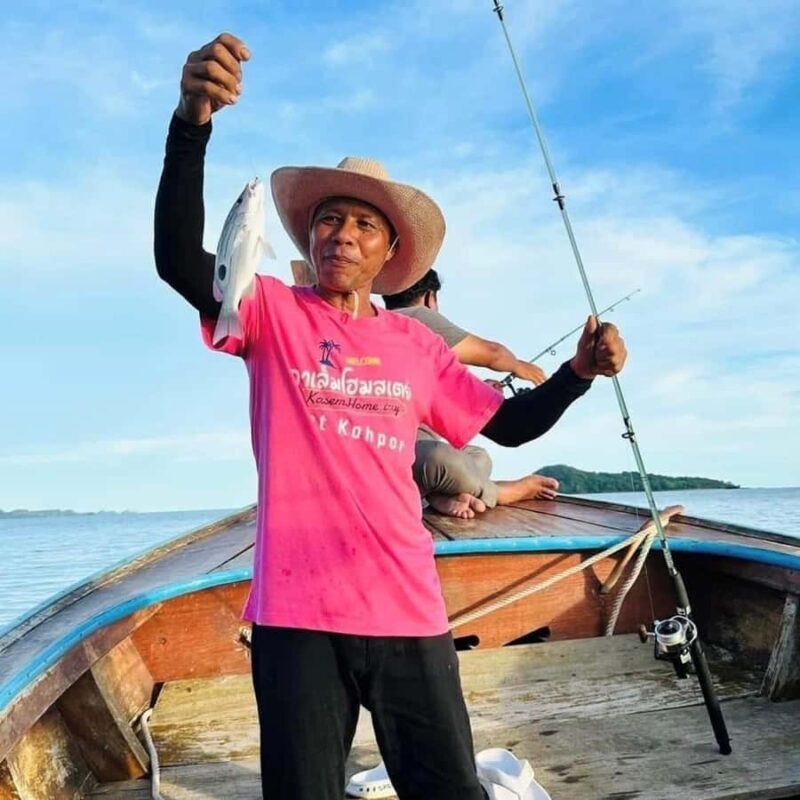 Ko Lanta: Private Long-tail Boat Fishing & Snorkeling Tour - Who Should Consider This Tour?