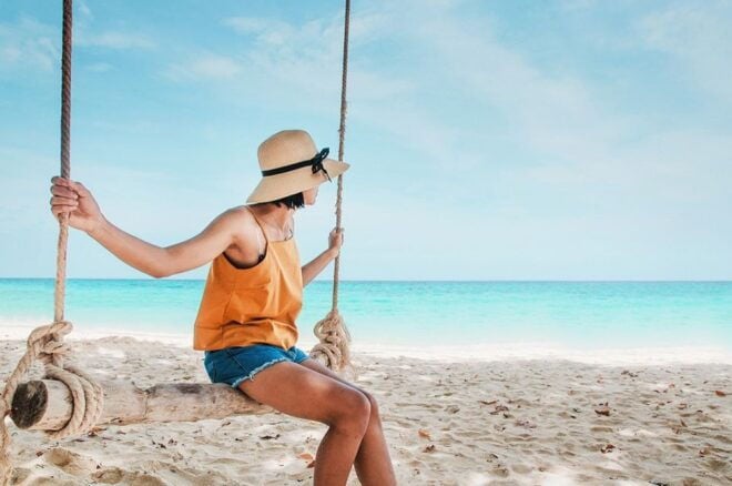 Ko Lanta: Private Luxury Longtail Boat to Ko Rok With Lunch - Customer Reviews