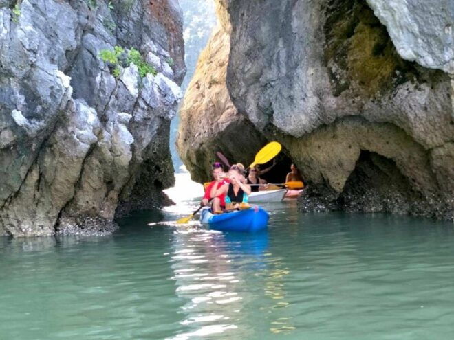 Ko Lanta: Private Mangrove & Sea Cave Kayaking Small Tour - Customer Reviews and Feedback
