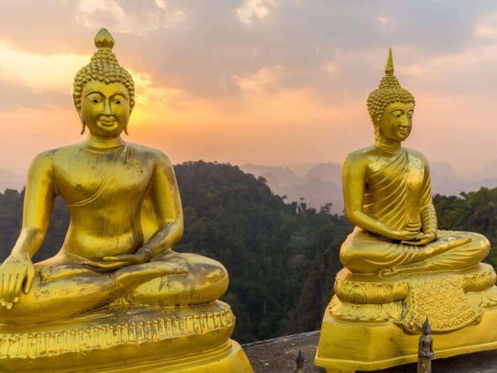Ko Lanta: Private Tiger Cave, Hot Spring & Emerald Pool Tour - Emerald Pool Adventure